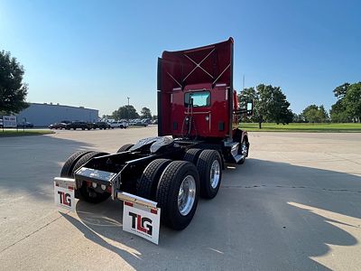 2023 Kenworth T680