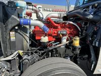 2022 Peterbilt 389