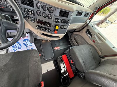 2021 Peterbilt 567