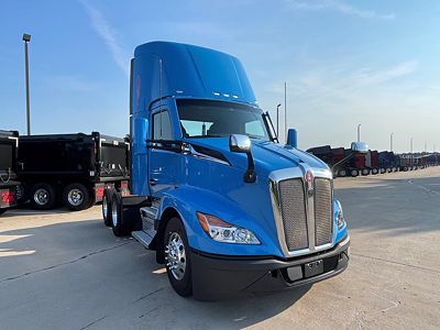 2023 Kenworth T680