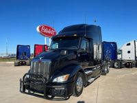 2023 Peterbilt 579