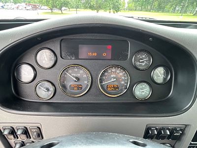 2018 Peterbilt 337