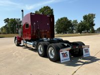 2023 Peterbilt 389