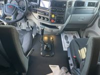 2022 Peterbilt 567