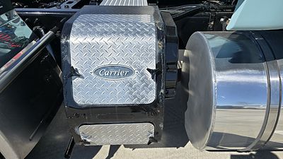 2023 International LT625