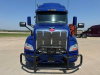 2022 Peterbilt 579