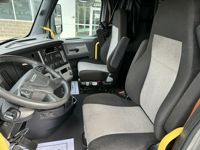 2022 Freightliner CASCADIA 126