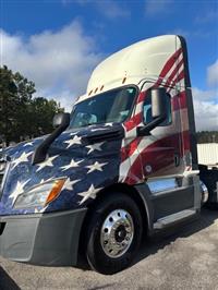 2019 Freightliner CASCADIA 126