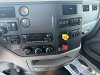 2021 Peterbilt 579