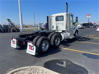 2017 Peterbilt 579