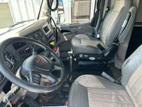 2022 Peterbilt 567