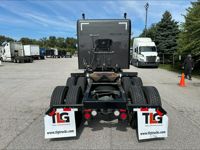 2022 Peterbilt 567