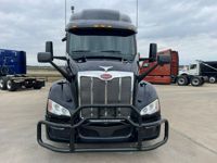2023 Peterbilt 579