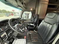 2022 Peterbilt 579