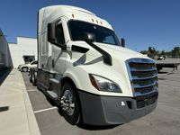 2022 Freightliner CASCADIA 116