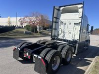 2022 Freightliner CASCADIA 116