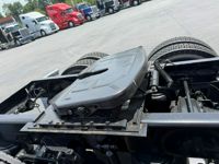 2023 Peterbilt 579