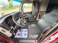 2022 Peterbilt 579