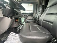2019 Peterbilt 389