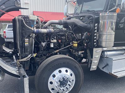 2022 Peterbilt 389