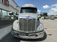 2023 Peterbilt 579