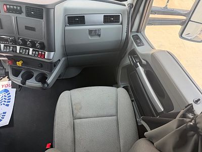 2022 Kenworth T680