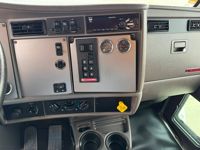 2021 Kenworth T270