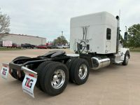 2022 Peterbilt 567