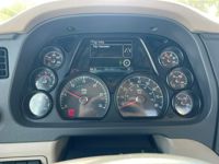 2021 Peterbilt 567