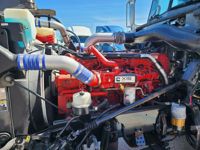 2020 Peterbilt 389
