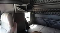 2022 Kenworth W900L