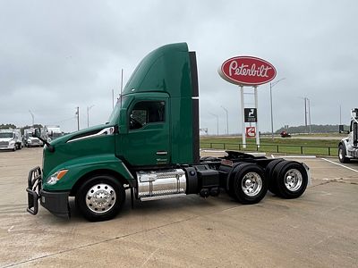 2023 Kenworth T680