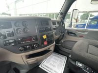 2022 Peterbilt 579