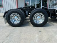 2021 Freightliner CASCADIA 126
