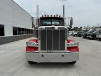 2020 Peterbilt 389