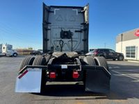 2023 Freightliner CASCADIA 126