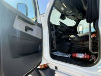 2022 Freightliner CASCADIA 116