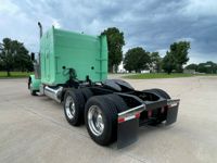 1996 Peterbilt 379