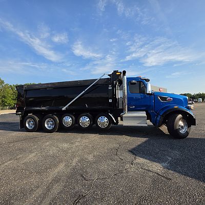 2026 Peterbilt 567