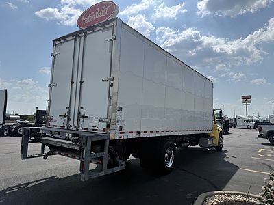 2017 Freightliner M2