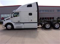 2023 Peterbilt 579