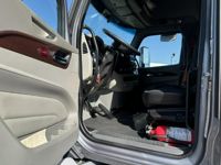 2022 Peterbilt 579