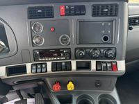 2023 Kenworth T680