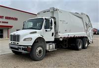 2014 Freightliner M2-106