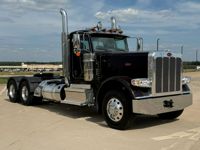 2022 Peterbilt 389