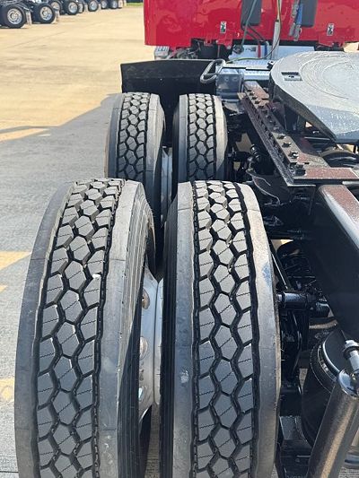 2020 Peterbilt 567
