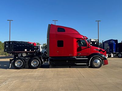 2023 Peterbilt 579