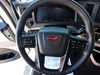 2024 Peterbilt 579