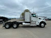 2022 Peterbilt 567