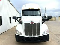 2022 Peterbilt 579